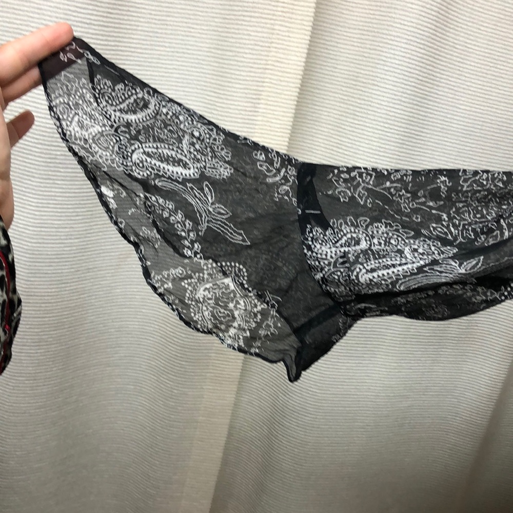 Paisley top - Picture 2 of 5